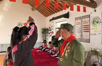 红领巾祭英烈、访英雄，传承红色精神  ——海安市李堡镇中心小学红色教育活动