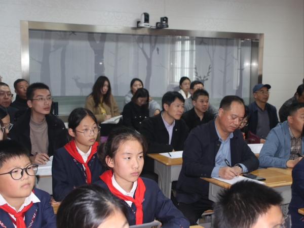 f9f415461fc34ded9d5d55e8fbd629f4.jpg f9f415461fc34ded9d5d55e8fbd629f4.jpg