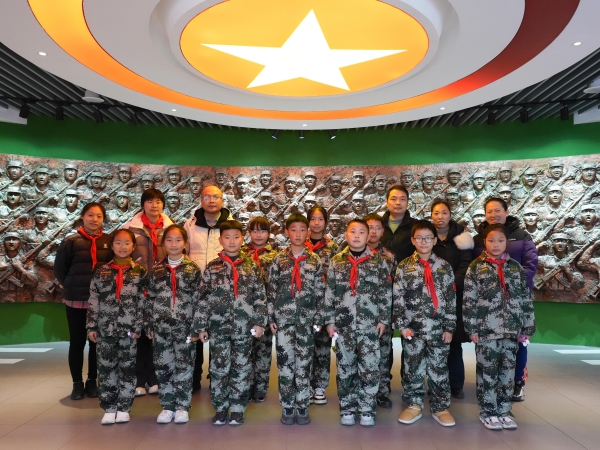 b7e11cdc83794ac4b265a61d59fde2b2.jpg b7e11cdc83794ac4b265a61d59fde2b2.jpg